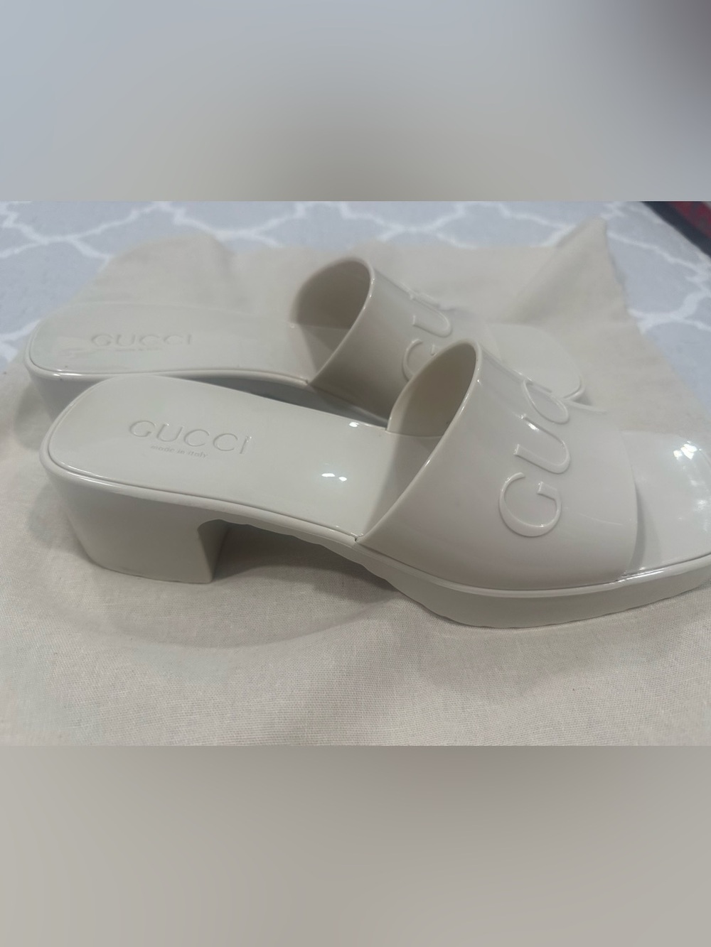 Gucci White Patent Logo Slide Clogs